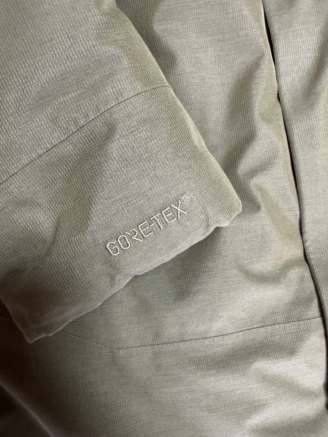 아크테릭스 써마파카 XL 상품이미지2