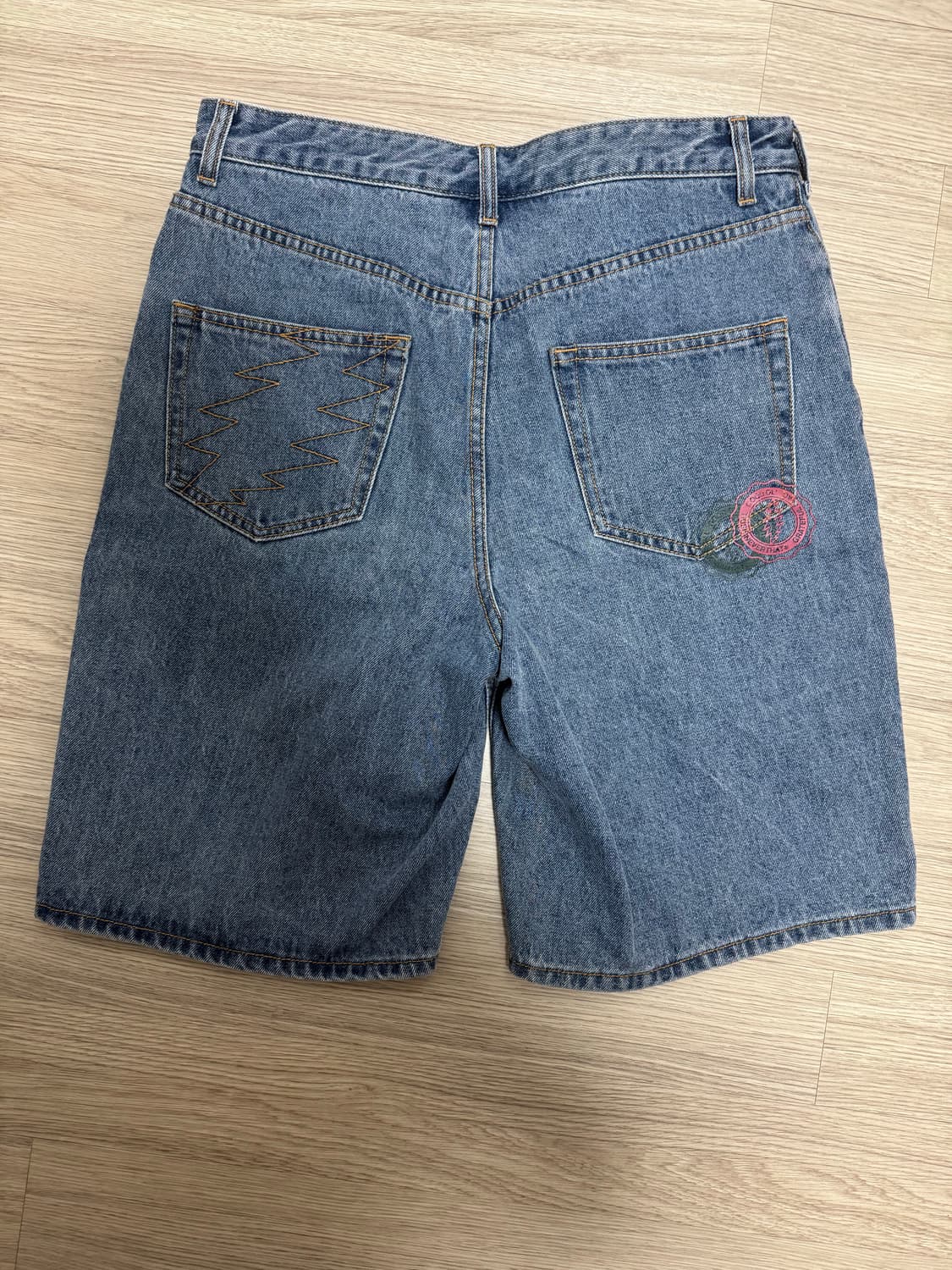 디즈이즈네버댓 GD Overlap Lightning Denim Short 상품이미지2