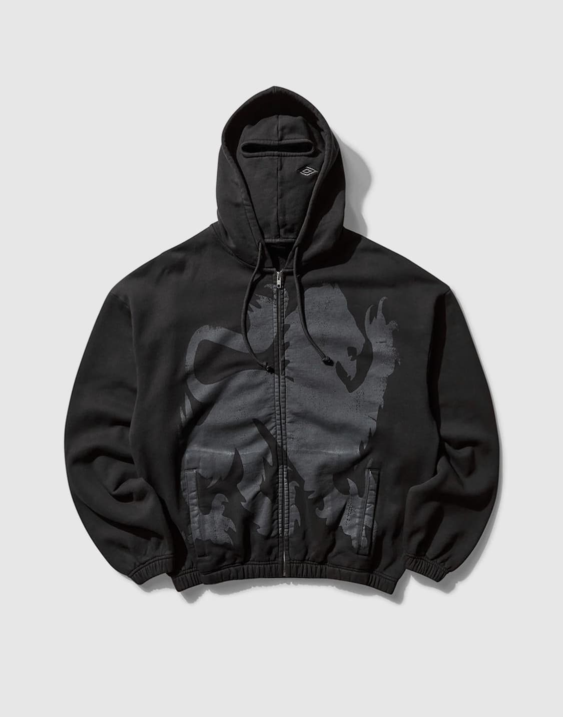 엄브로 x 슬램잼 헤랄딕 집 업 마스크 후드 워시드 블랙 상품이미지1