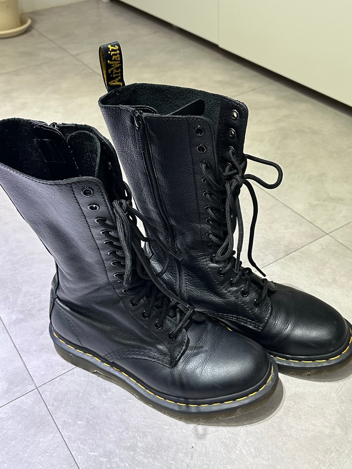 Dr. Martens 1b99 상품이미지4