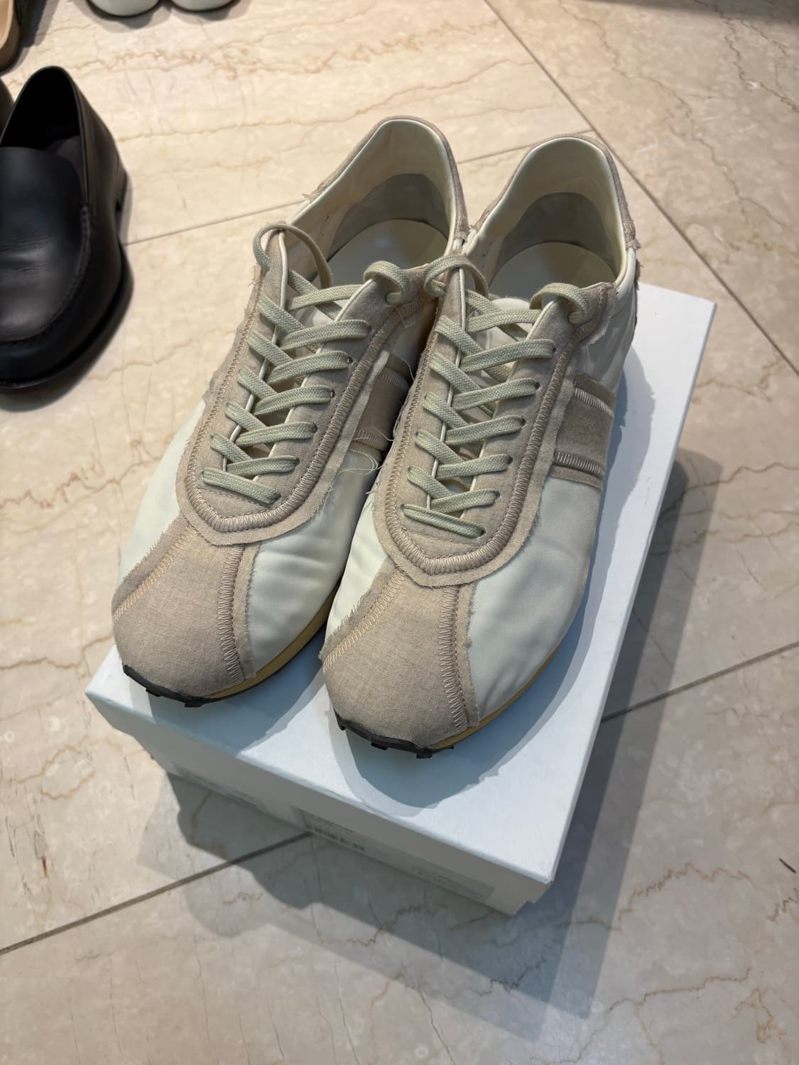 더로우 Mika 스니커즈 41 상품이미지1