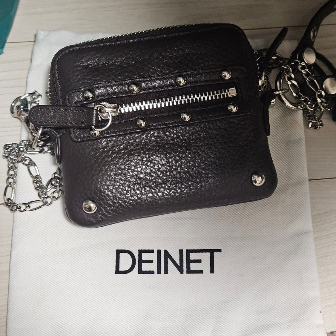 다이닛) 스터드 크로스 체인 월렛 상품이미지2