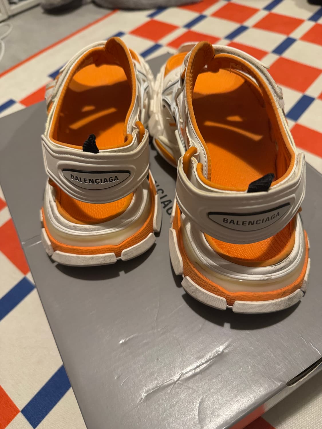 발렌시아가 트랙 샌들 41사이즈 상품이미지2