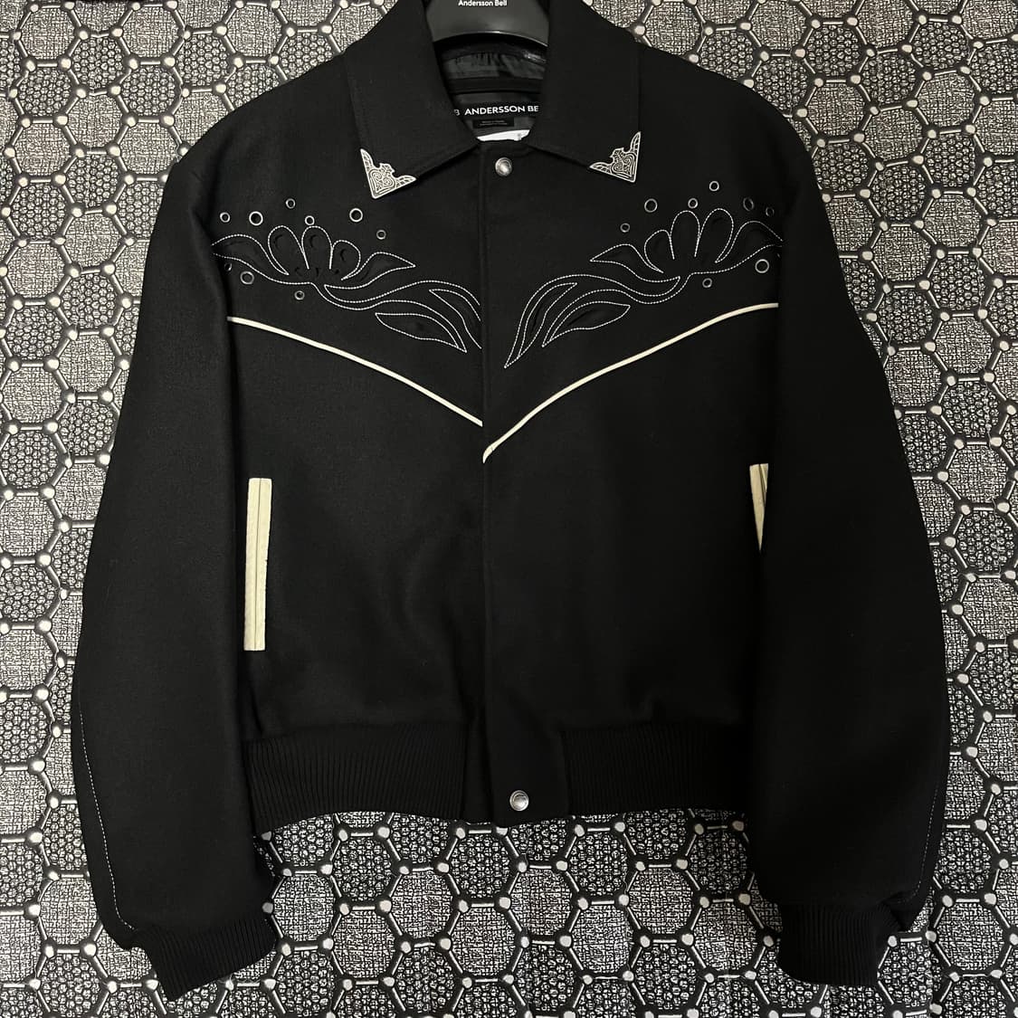 [L] 앤더슨벨 르망 울 블루종 자켓 awa553m 블랙 상품이미지2