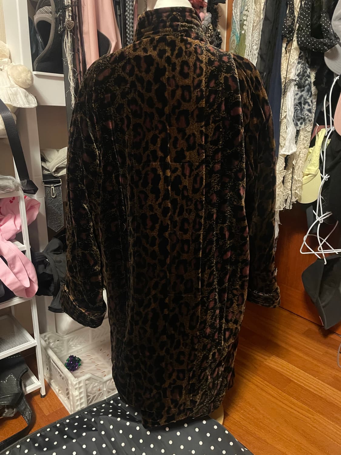 호피 벨벳 롱코트 상품이미지4