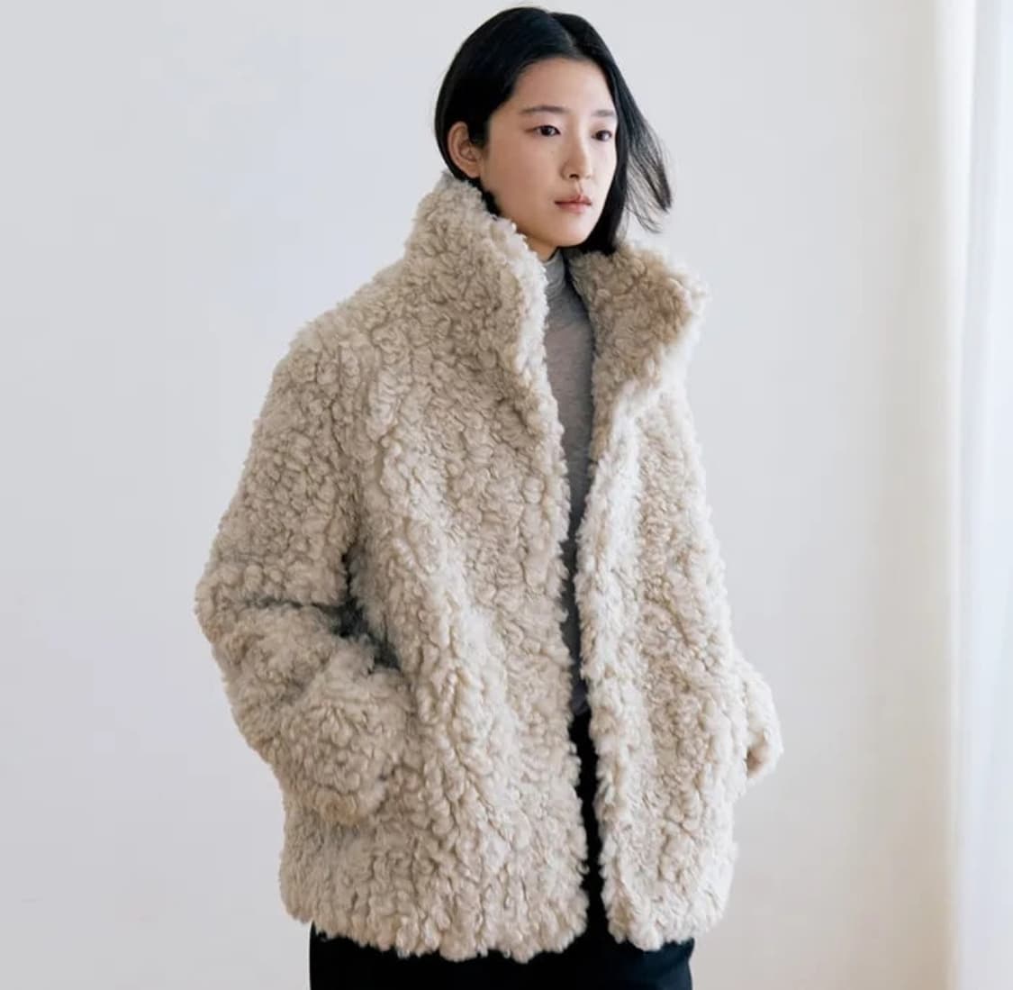 [정가 21만원 새상품] notia 노티아 퍼자켓 / 양털자켓 상품이미지2