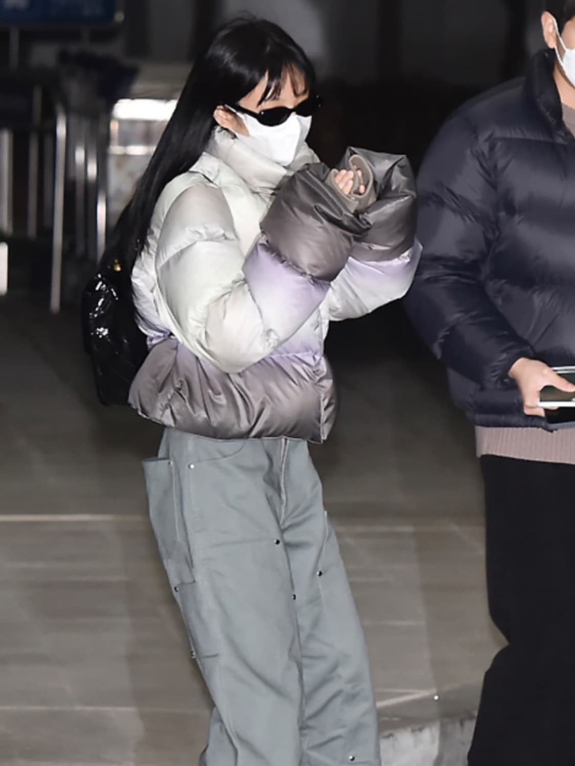 더오픈프로덕트 제니 옴브레 패딩 상품이미지3