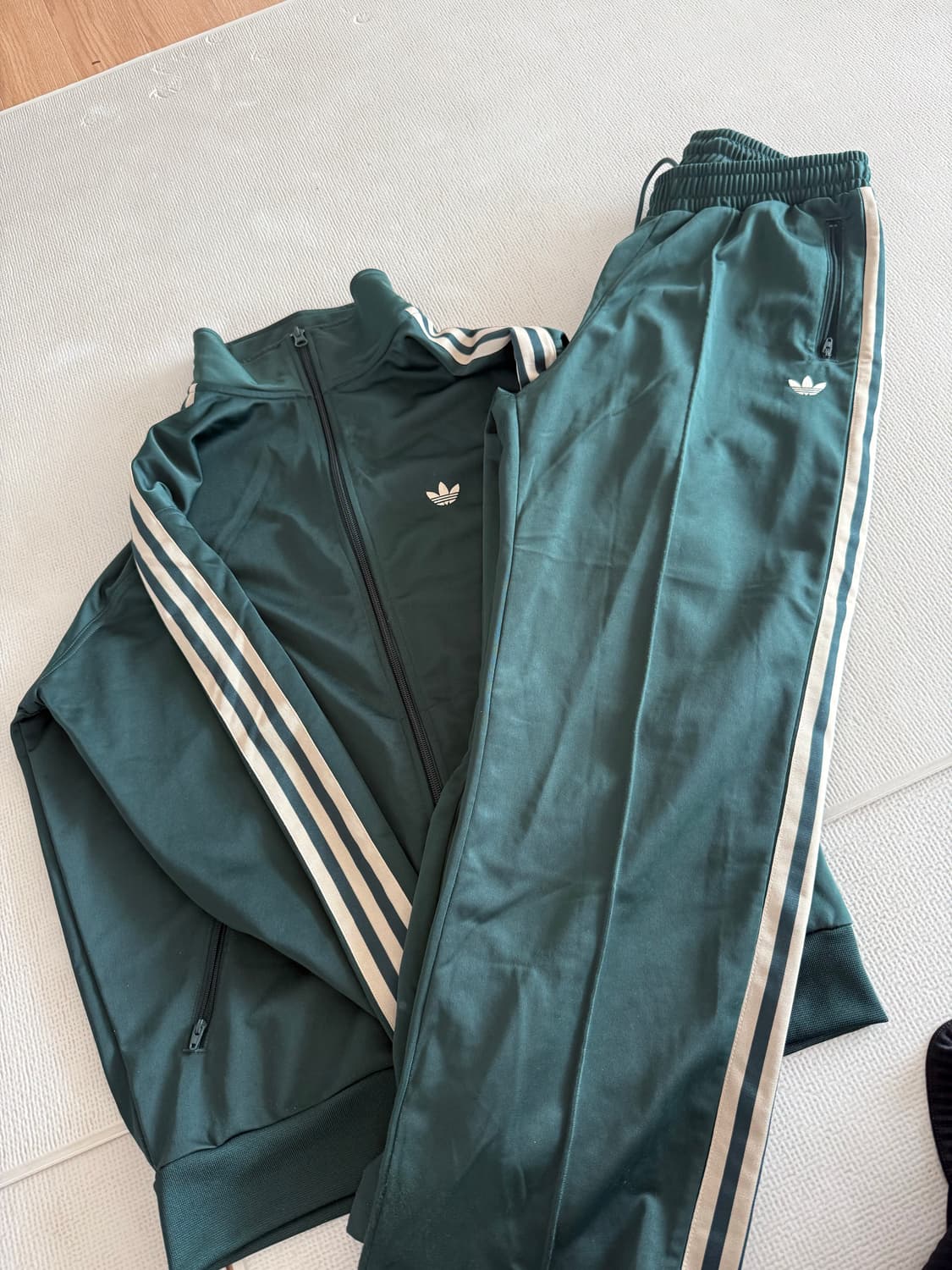 아디다스 BB 트랙탑 셋업 (상하의 일괄판매) 상품이미지1