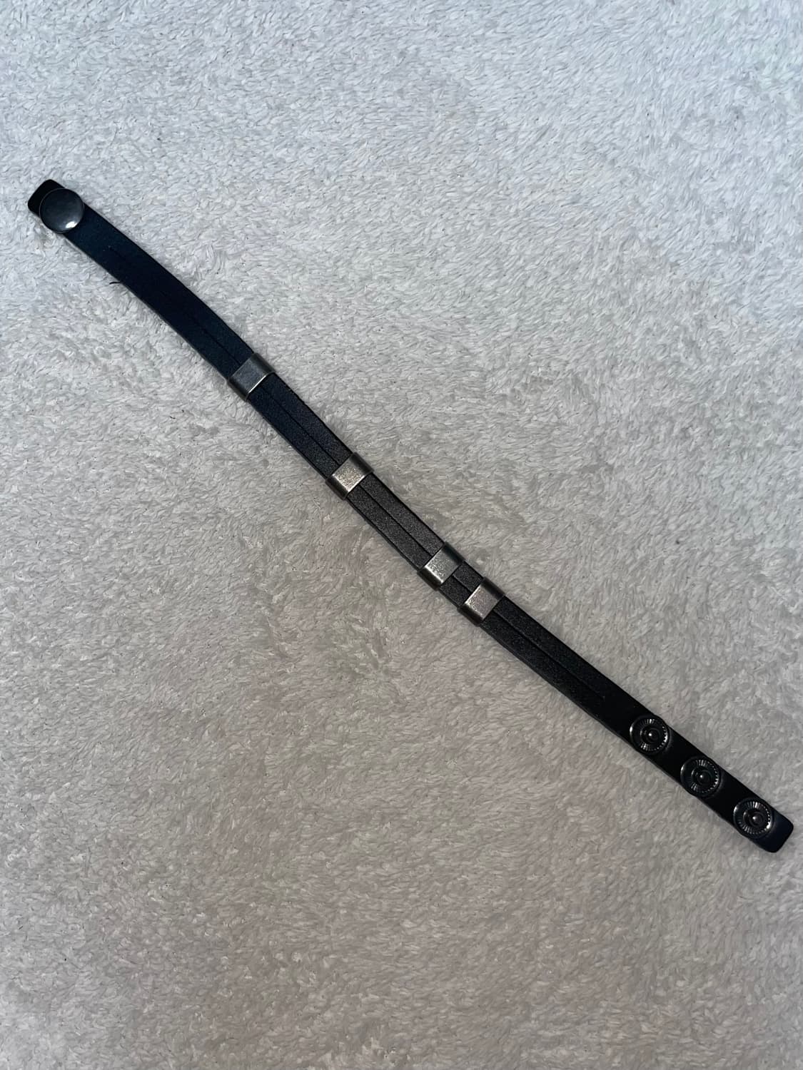 black leather bracelet 블랙 가죽 팔찌 상품이미지2