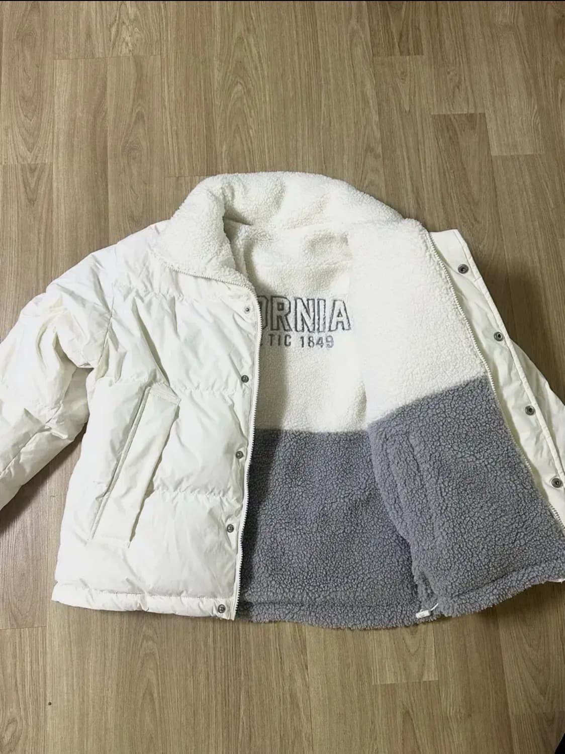 후아유 아이보리 화이트 양면 리버시블 숏패딩 뽀글이 이코 솜빈티지 어항 상품이미지2