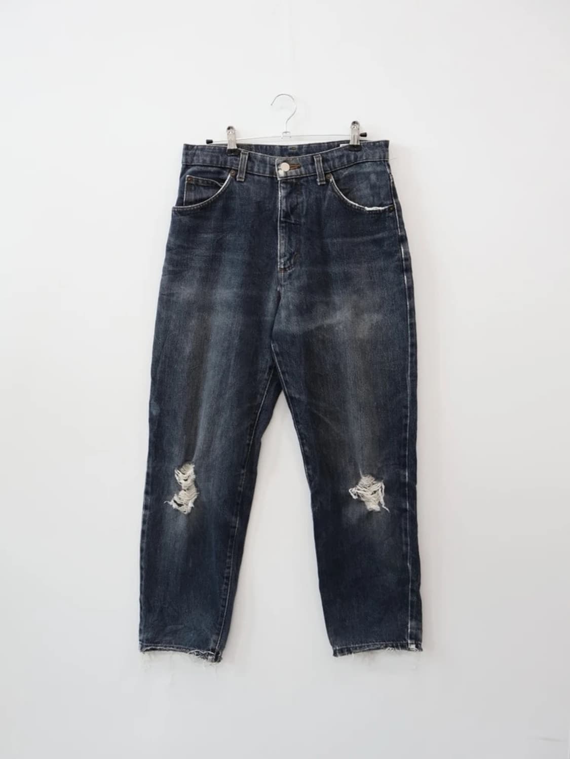 Wrangler Black Distressed Denim Pants 상품이미지4