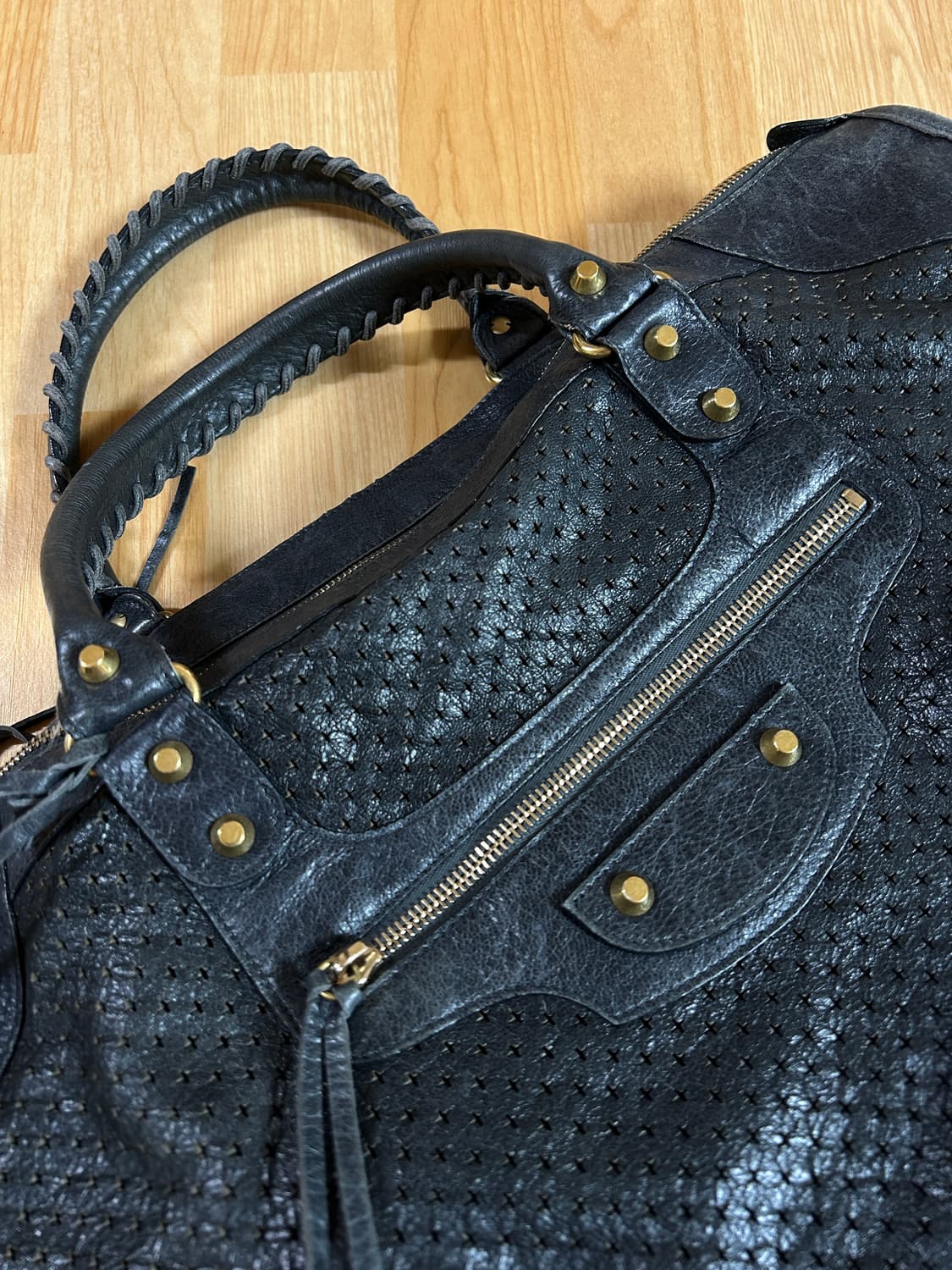 발렌시아가 모터백 상품이미지3