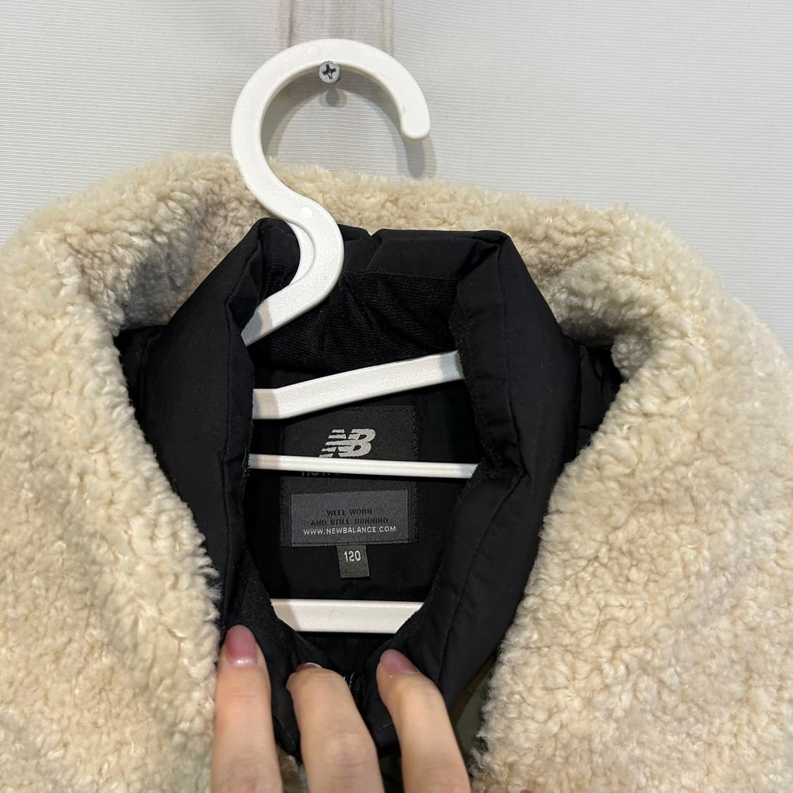 뉴발란스 키즈 오리털 패딩 120 상태최상 상품이미지2