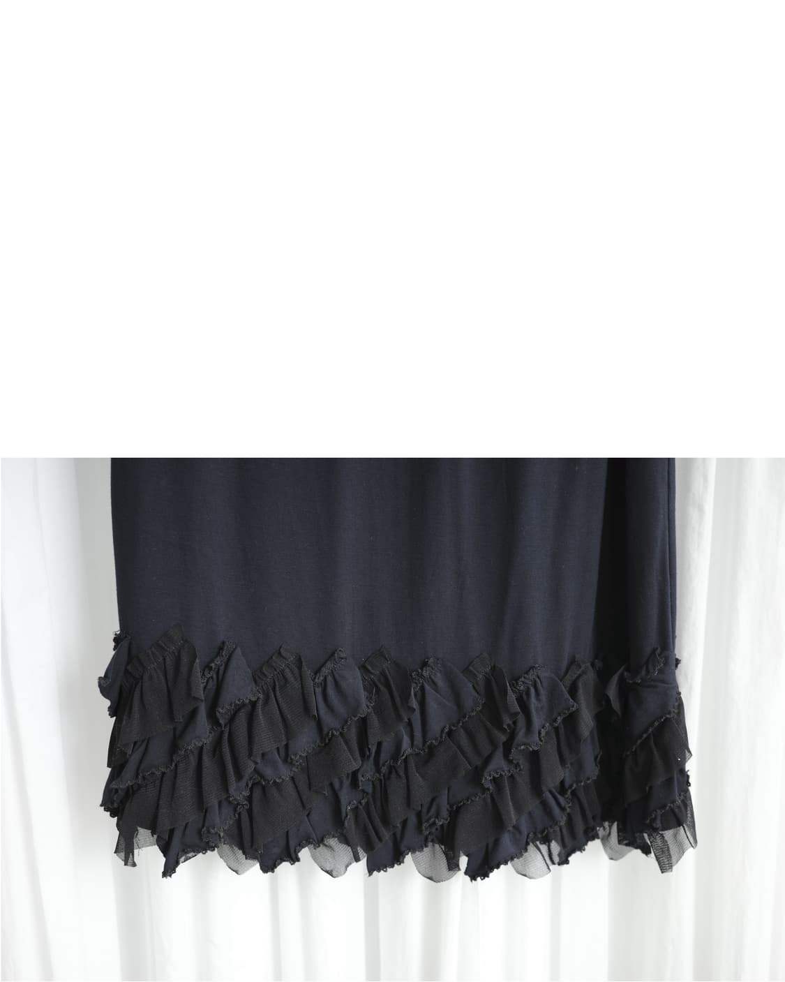 Feather black skirt 상품이미지3