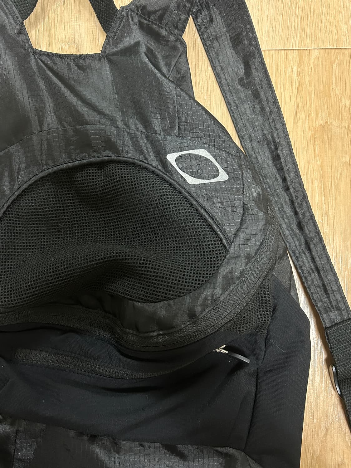 미스치프 LIGHTWEIGHT ZIP-AROUND BACKPACK 상품이미지3