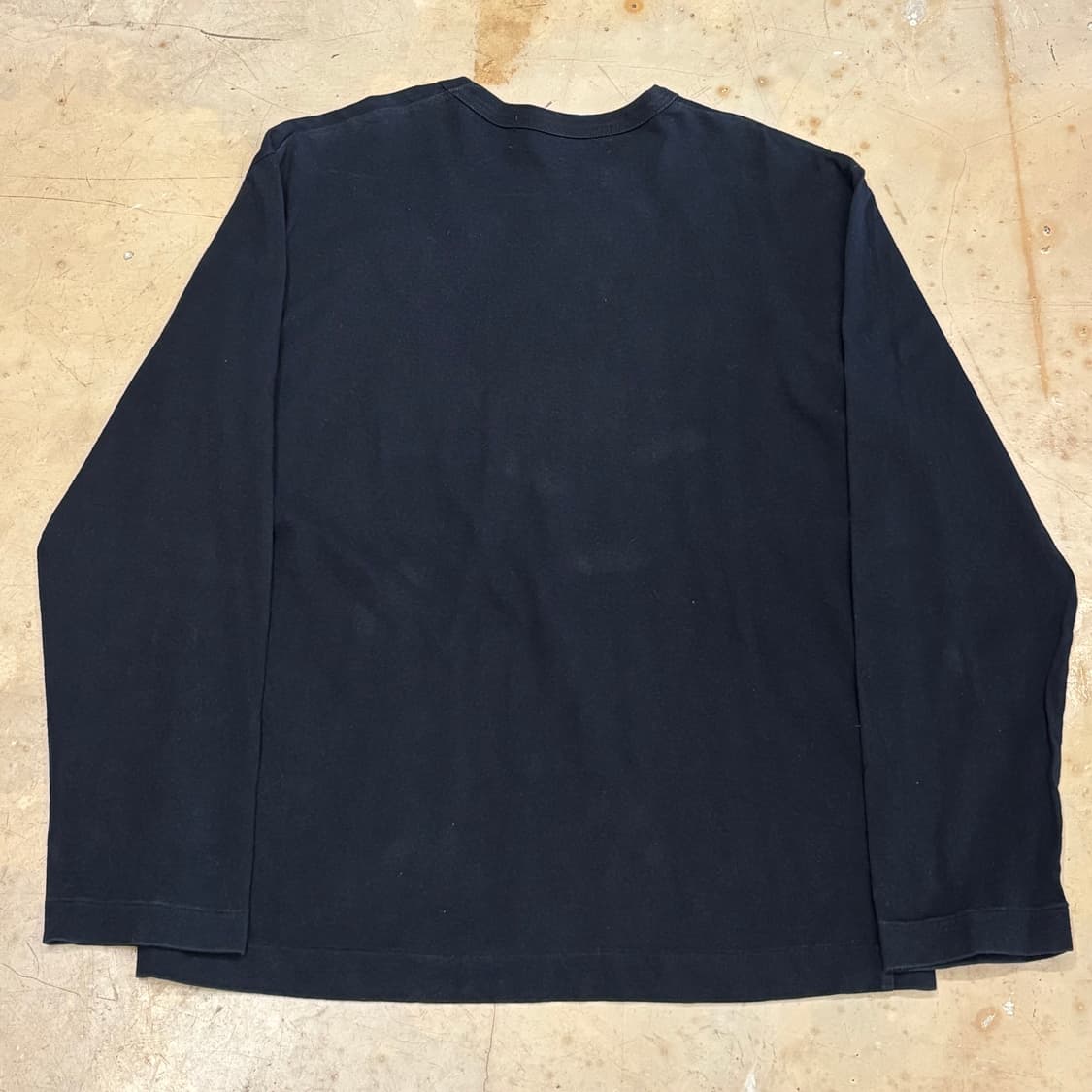 L 꼼데가르송 레드와펜 블랙 롱슬리브 상품이미지3