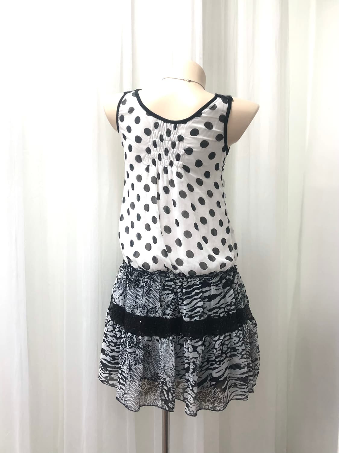 dot sequin pattern detail sleeveless 상품이미지2