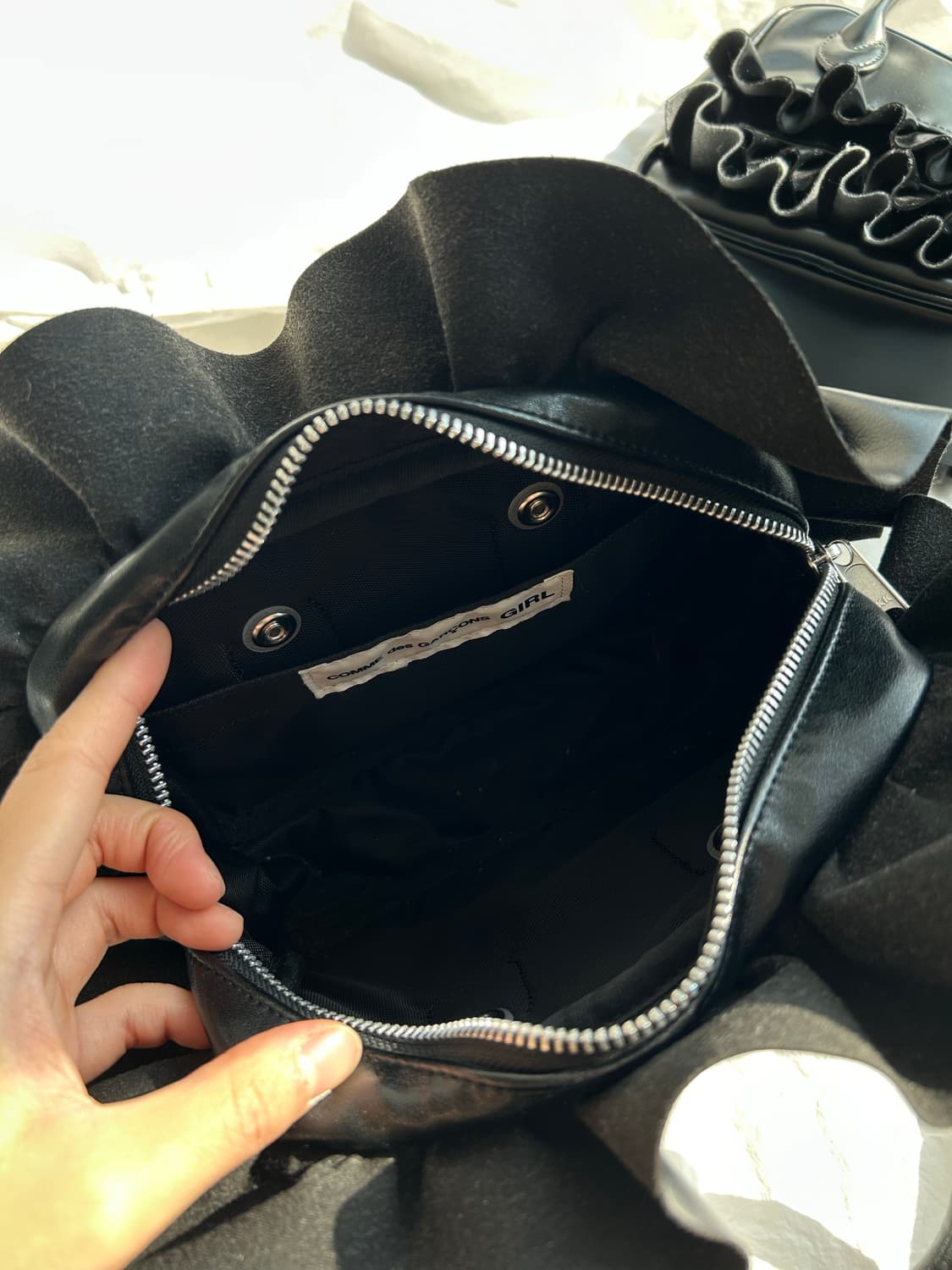 꼼데가르송 러플 가방 상품이미지4