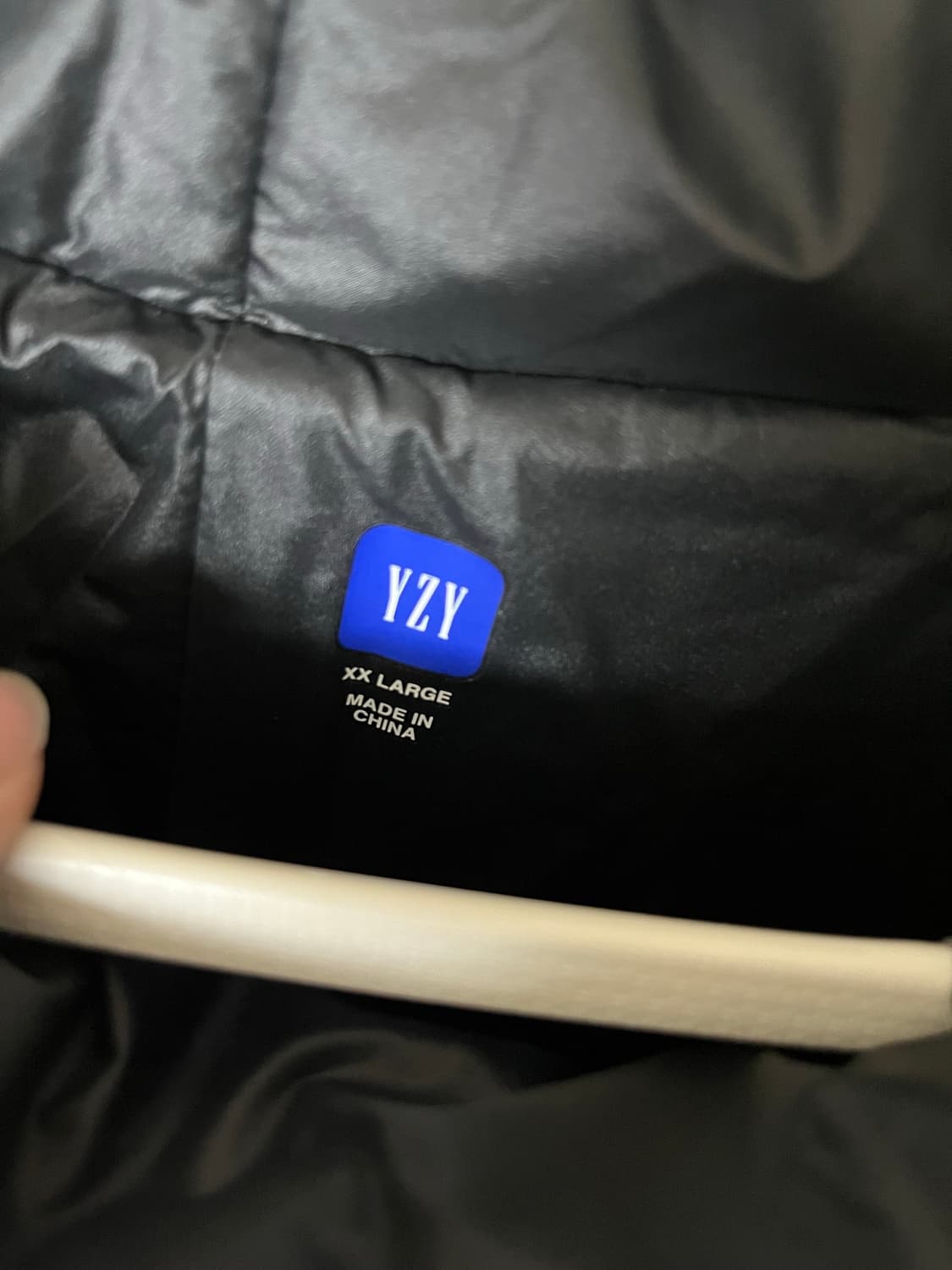 이지갭(YEEZY GAP) 패디드 풀오버 판매 상품이미지3