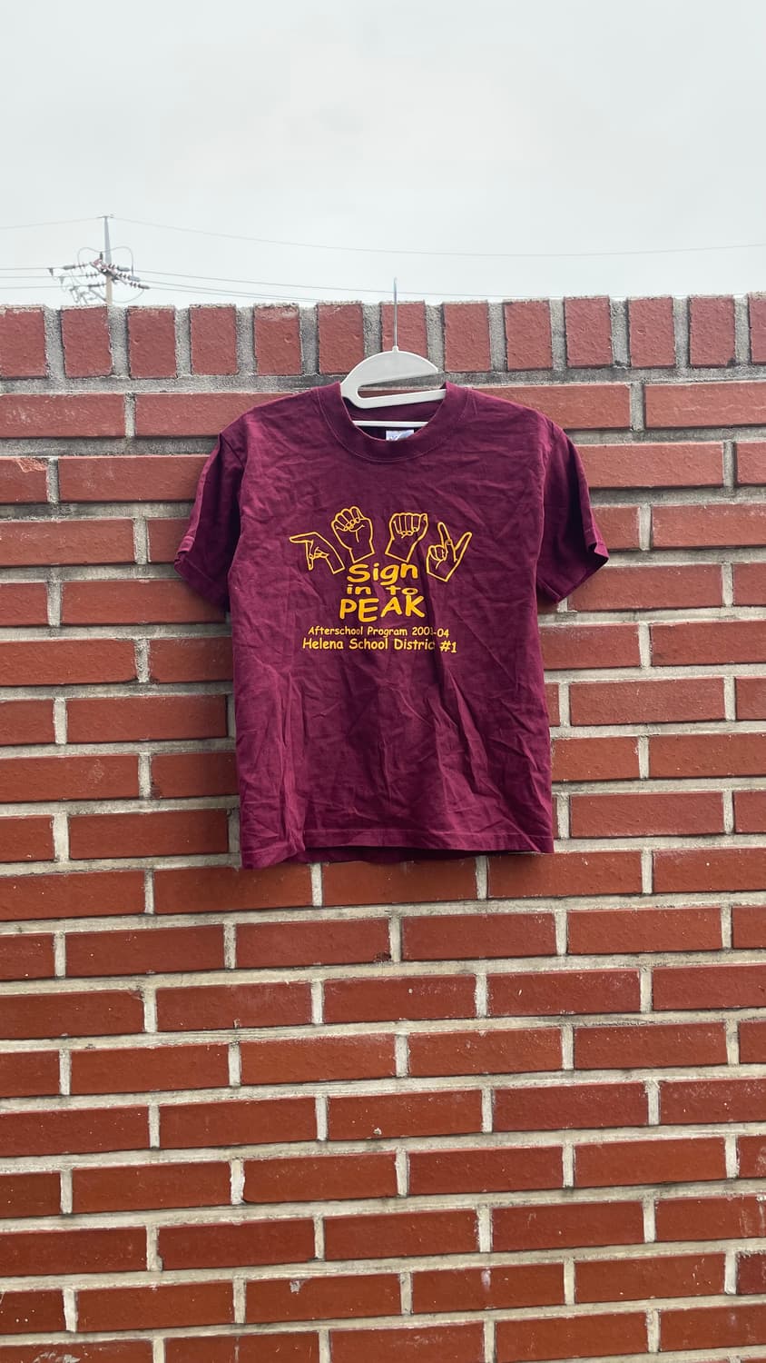 [GILDAN] Sign in to Peak 반팔 티셔츠 버건디 상품이미지1