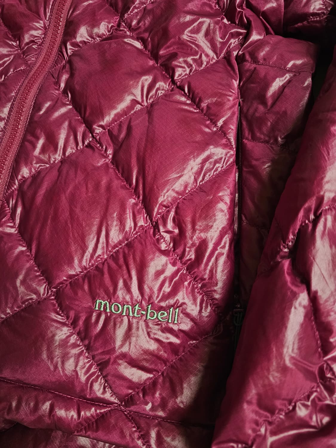 몽벨 퍼텍스 컨텀 경량 구스 다운 800필 S(90) 상품이미지5