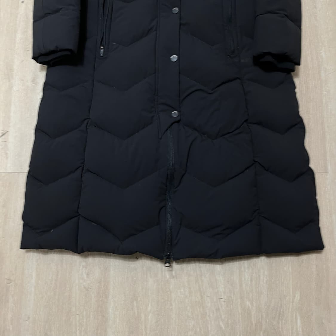 와이드앵글 여성 골프웨어 라쿤퍼 후드 구스다운 롱패딩 M/95  상품이미지4