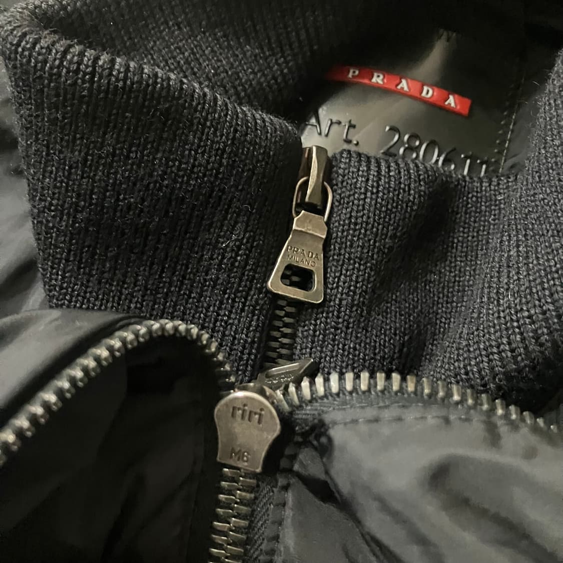 프라다 나일론 투웨이 자켓 상품이미지5