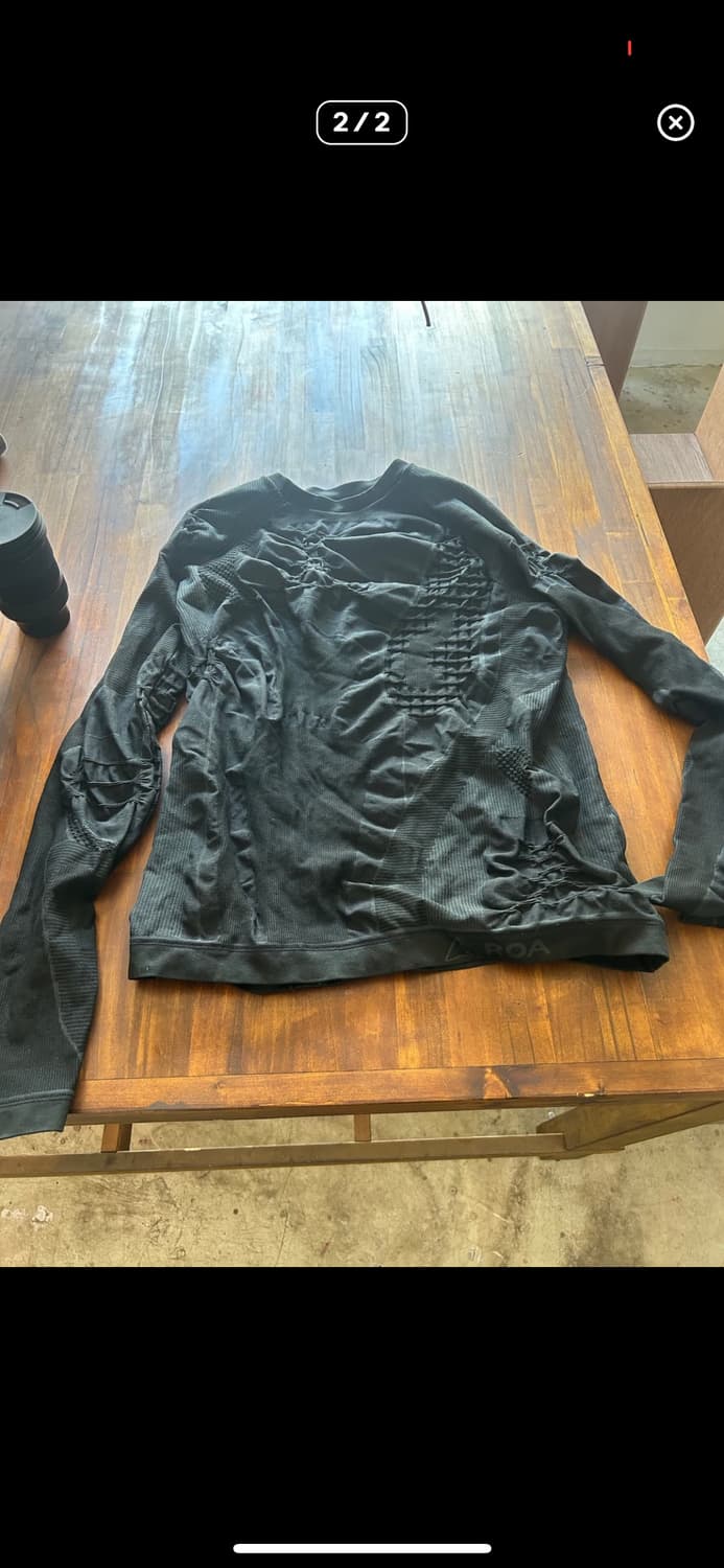 Roa 3d 니트 상품이미지1