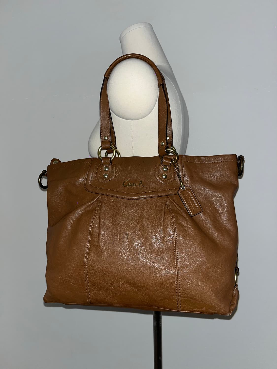 🎉BLACK FRIDAY🎉 Brown Coach bag 상품이미지3