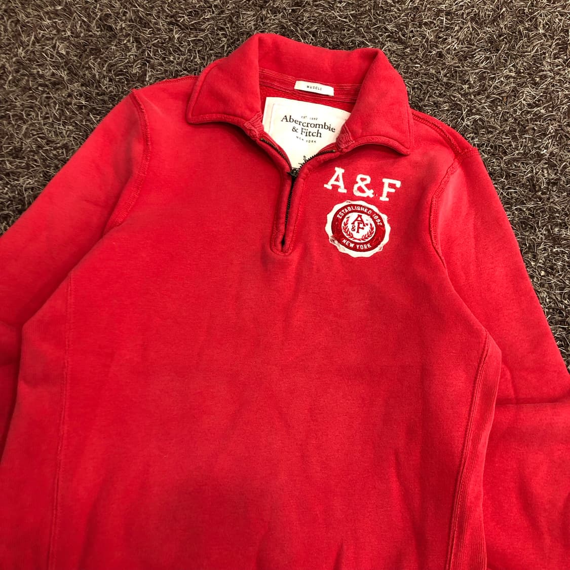 아베크롬비 핑크 반집업 카라 맨투맨 상품이미지2