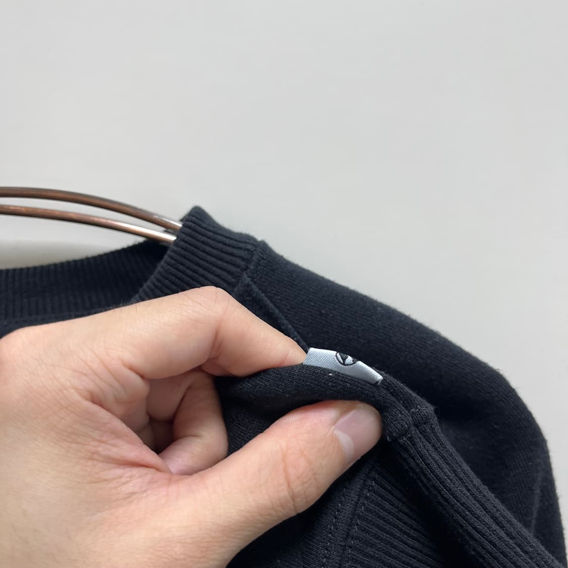 The Salveges reconstructed crewneck 상품이미지5