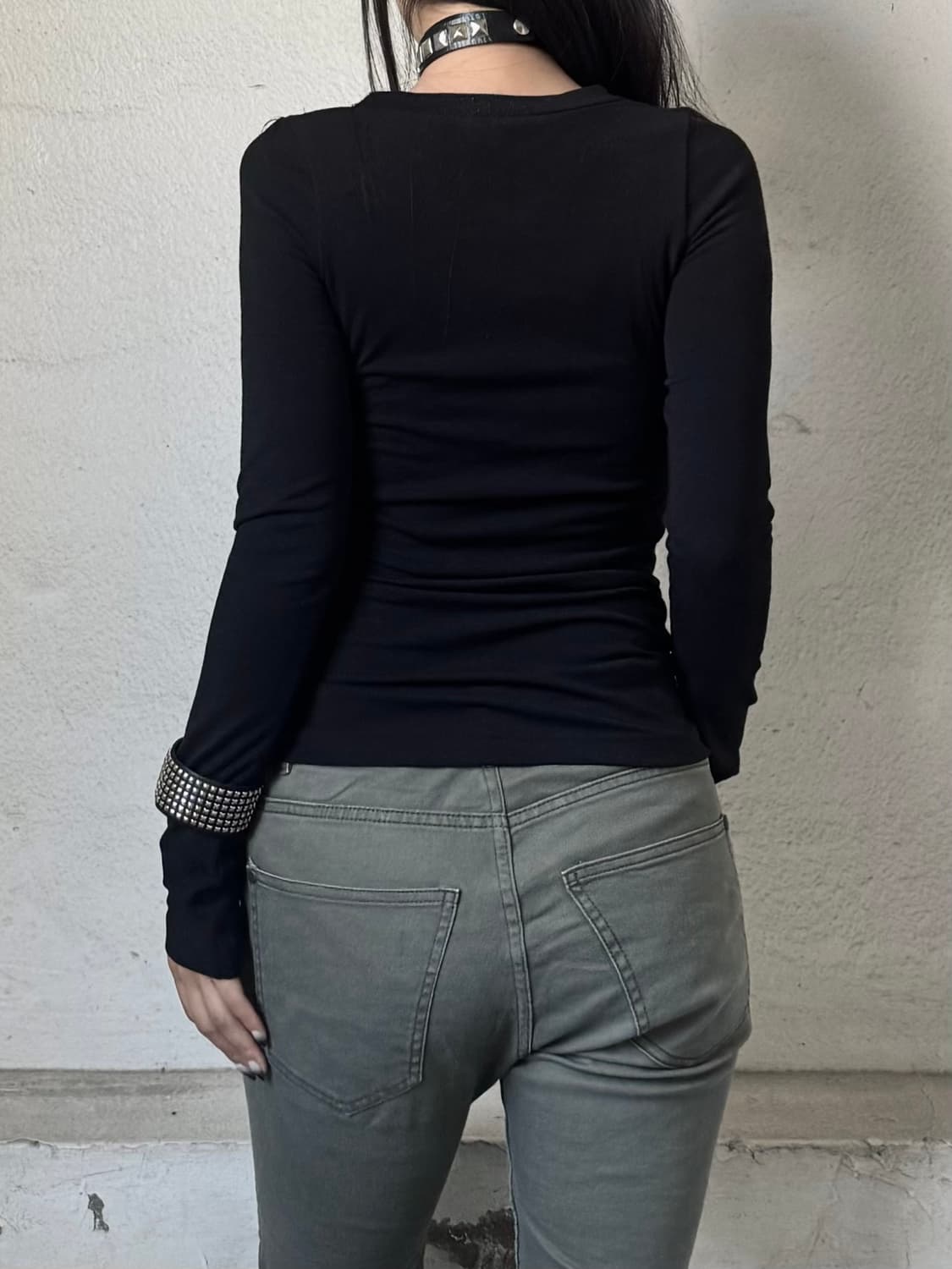 EGOIST stud long sleeve 상품이미지2