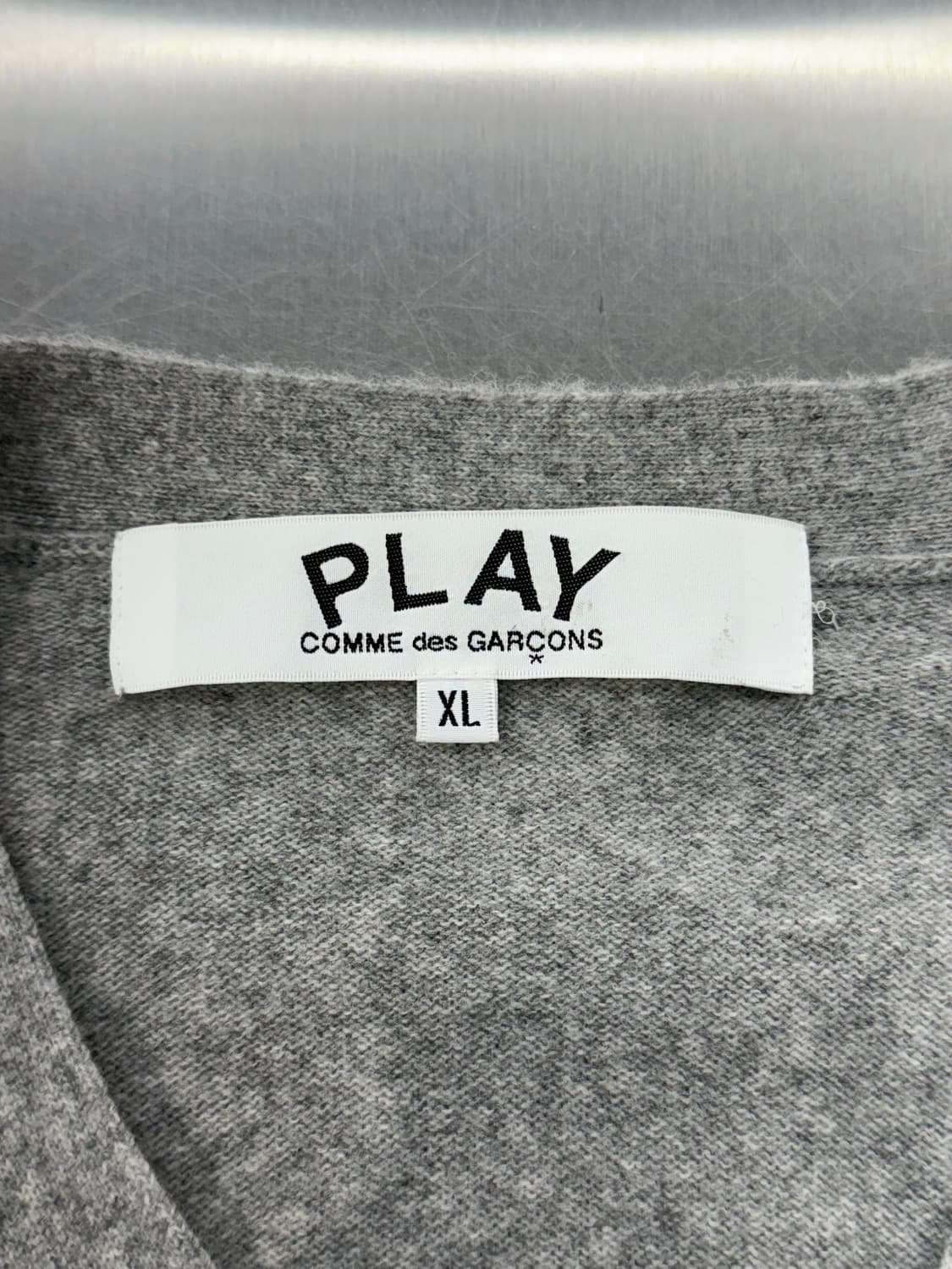 꼼데가르송 플레이 라이트 그레이 모티프 하트 울 가디건 상품이미지7