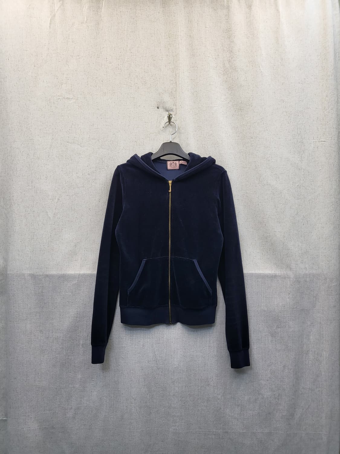 쥬시꾸뛰르 벨벳 후드집업 네이비 상품이미지1