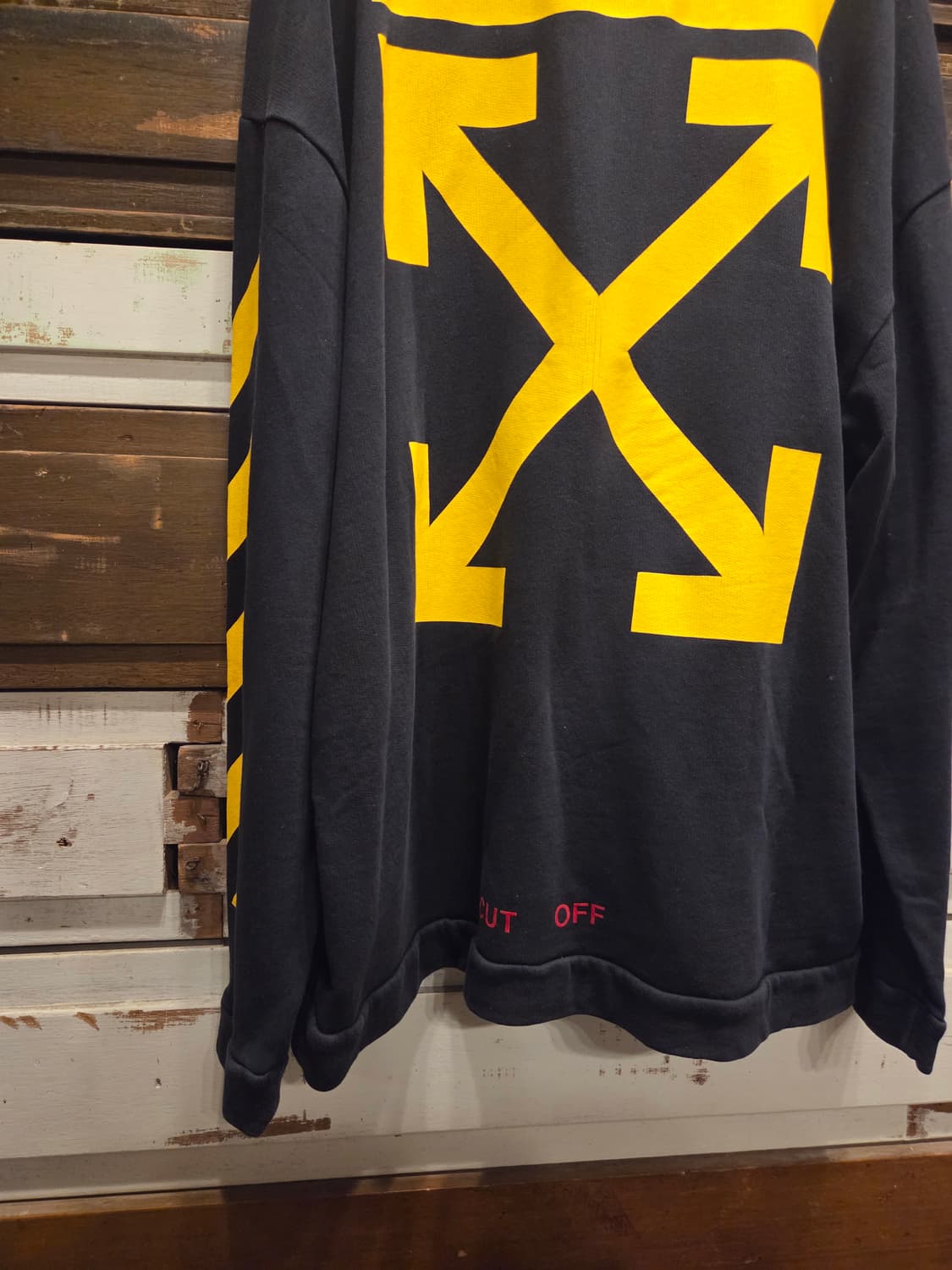 오프화이트 스웻 상품이미지6