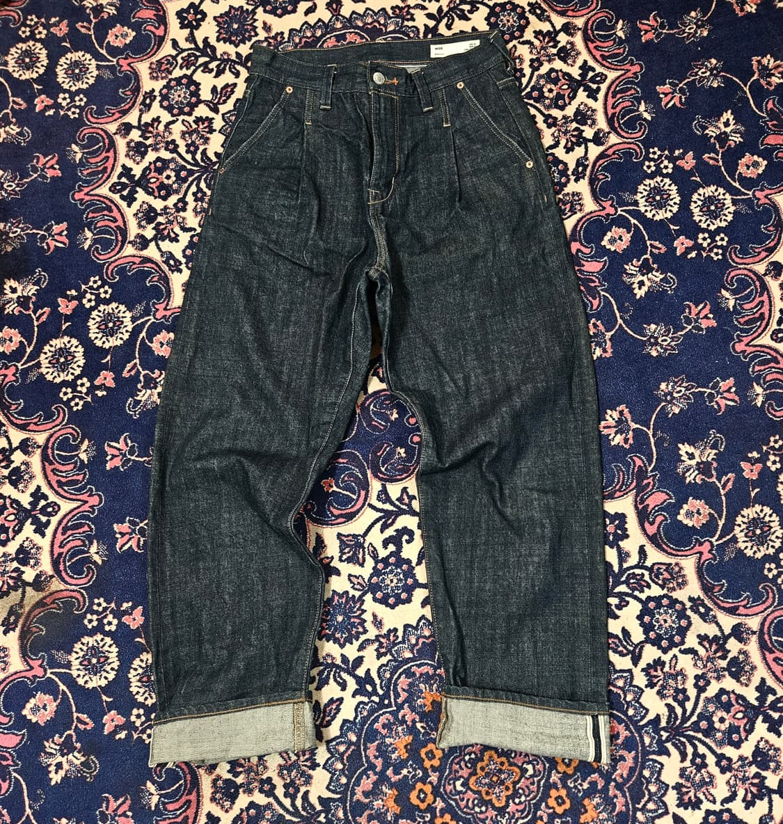 후아유 22ss 벌룬핏 와이드 핀턱 데님팬츠 32sizd 상품이미지5