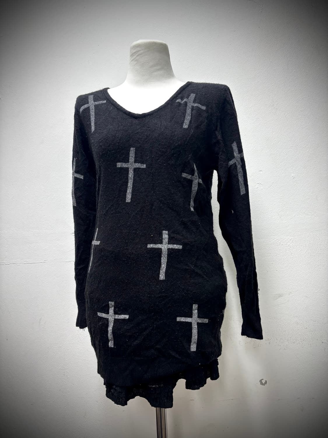 [00’s] Cross Print Black Sleeve 상품이미지1