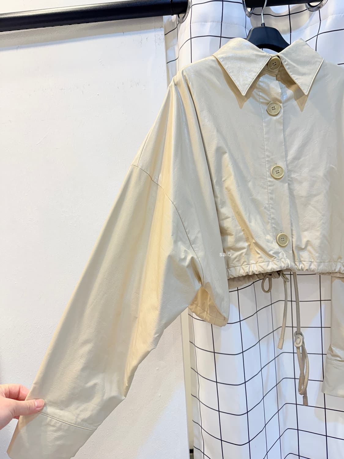 더일마 레더 크롭 자켓 상품이미지2