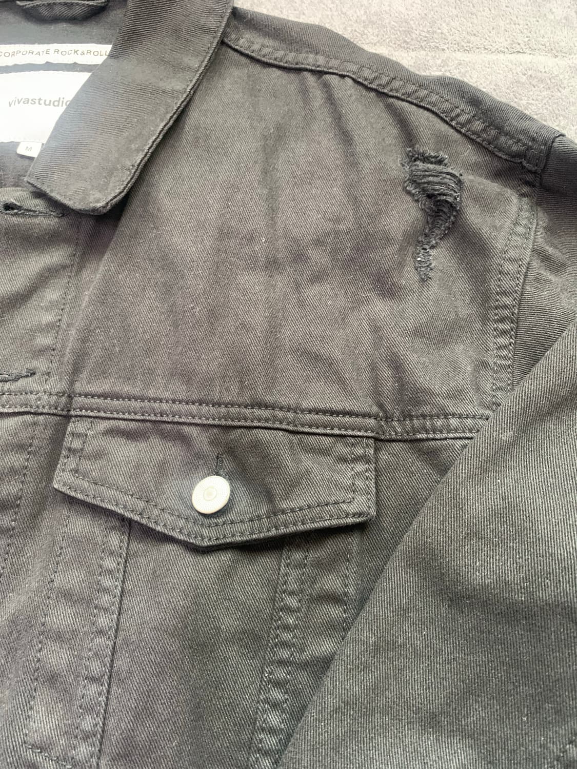 비바스튜디오 블랙 데님 자켓 M 상품이미지3