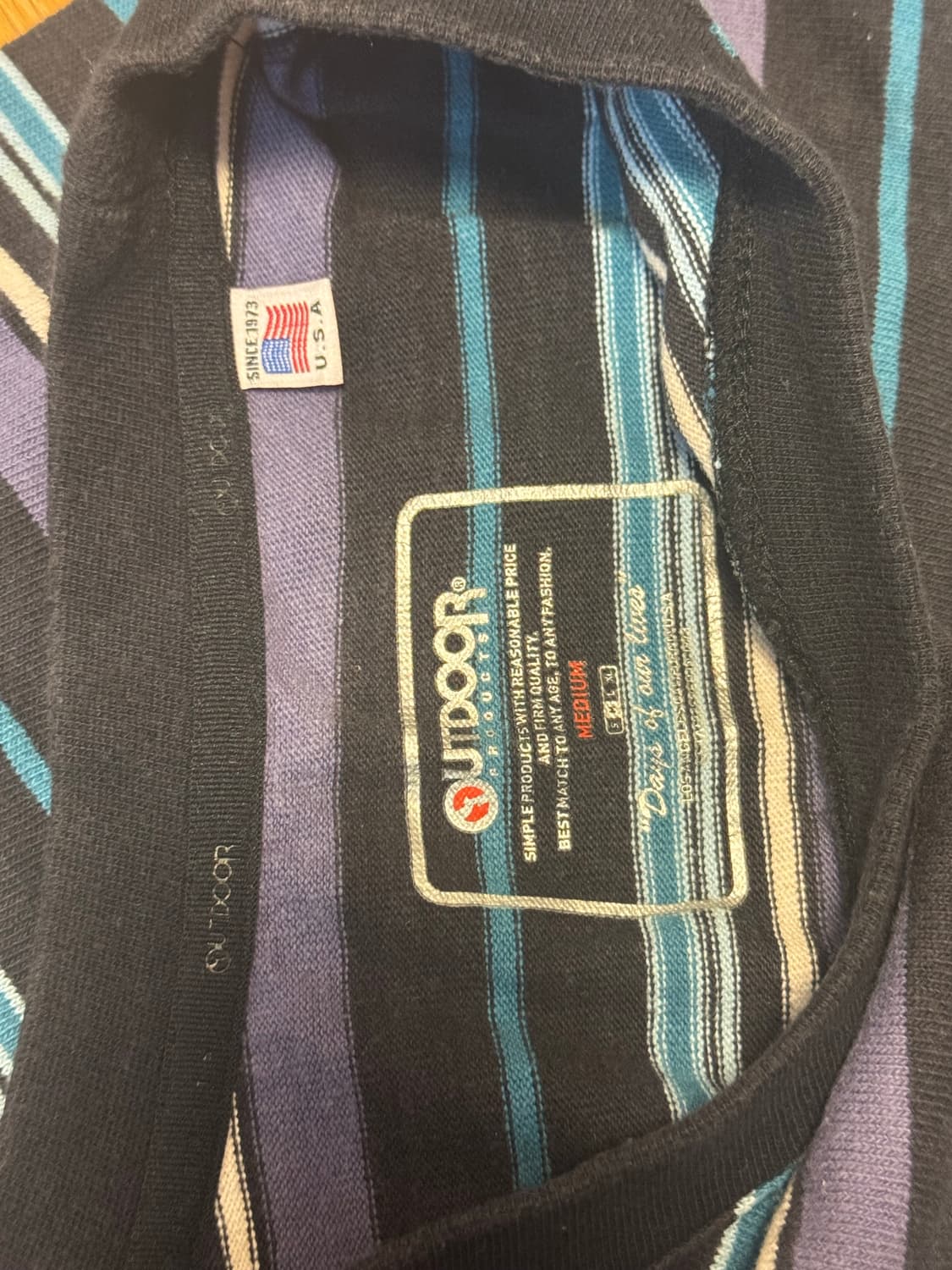 아웃도어 스트라이프 긴팔 티셔츠 상품이미지3