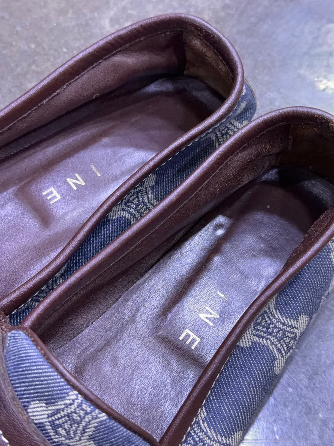 셀린느 데님 플랫 로퍼 38 상품이미지5