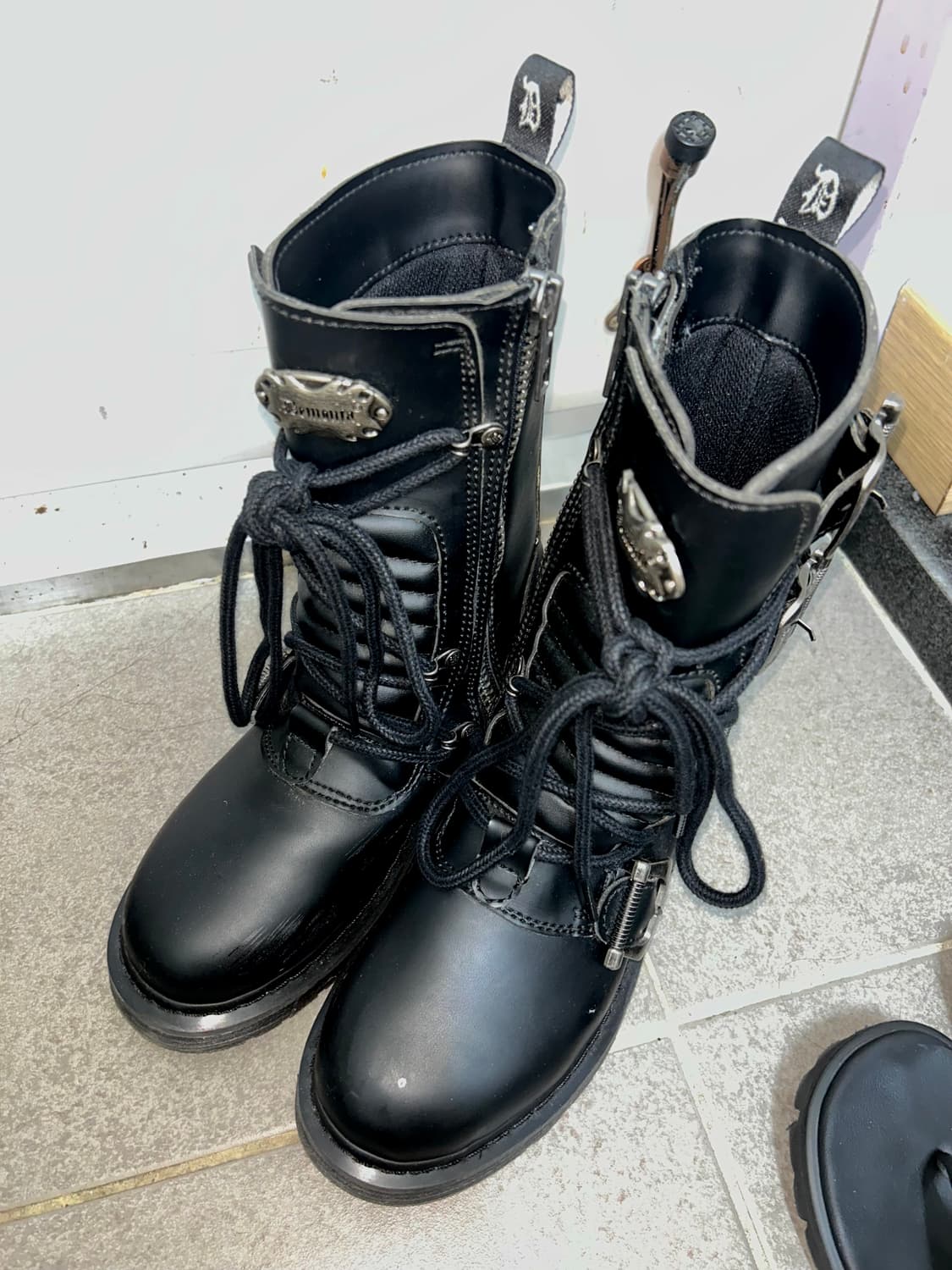 데모니아 부츠 240 상품이미지3