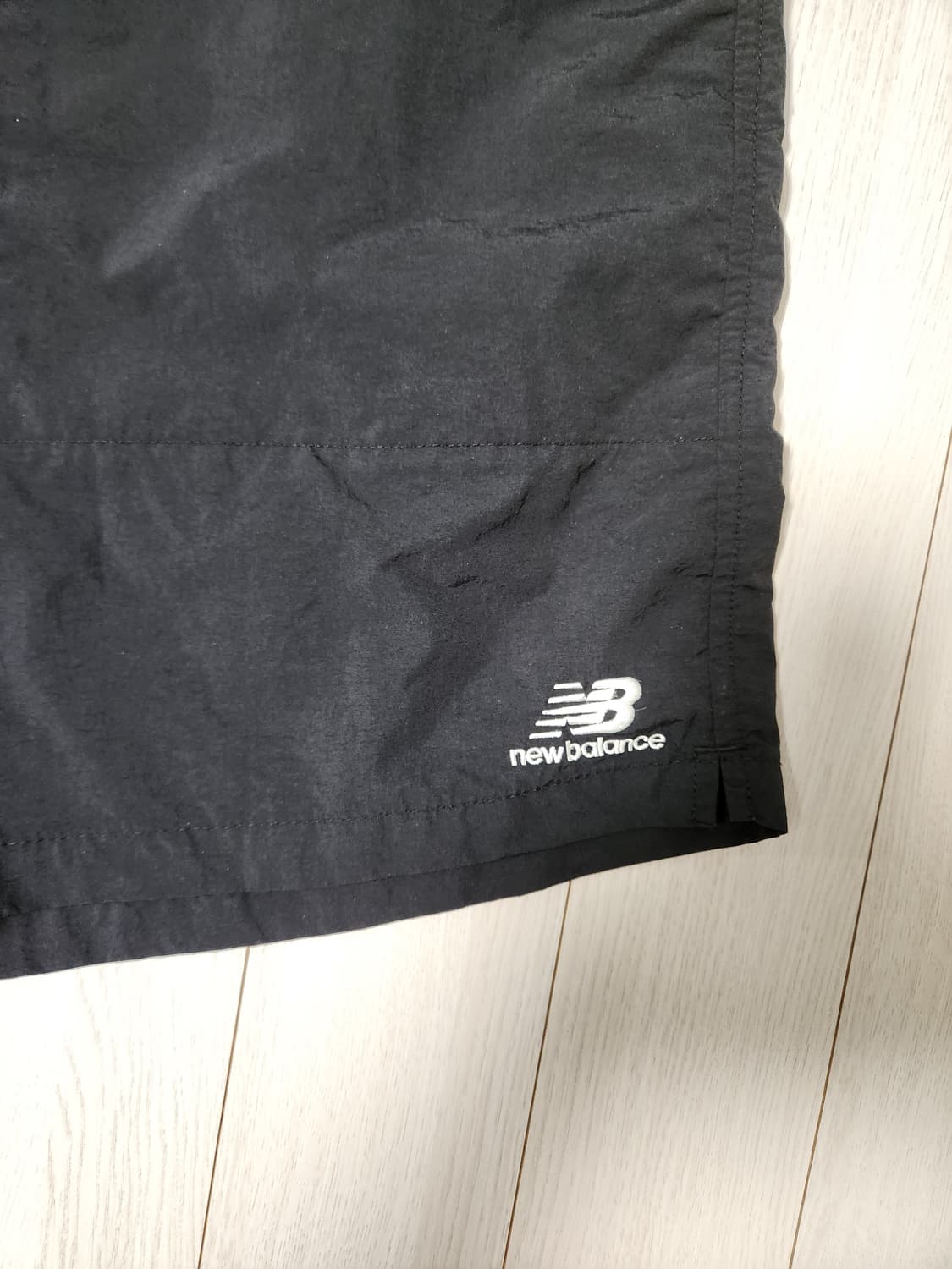뉴발란스 N 트리퍼팬츠 4.0_4.5부 NBNVB28013 남녀공용 반바 상품이미지2