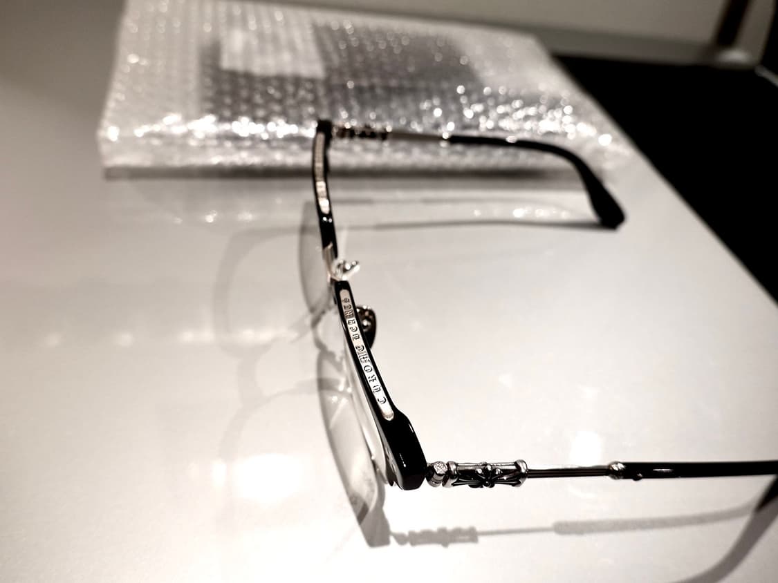 크롬하츠 보넨노이슈어2 블랙/브러쉬드실버 안경 상품이미지3