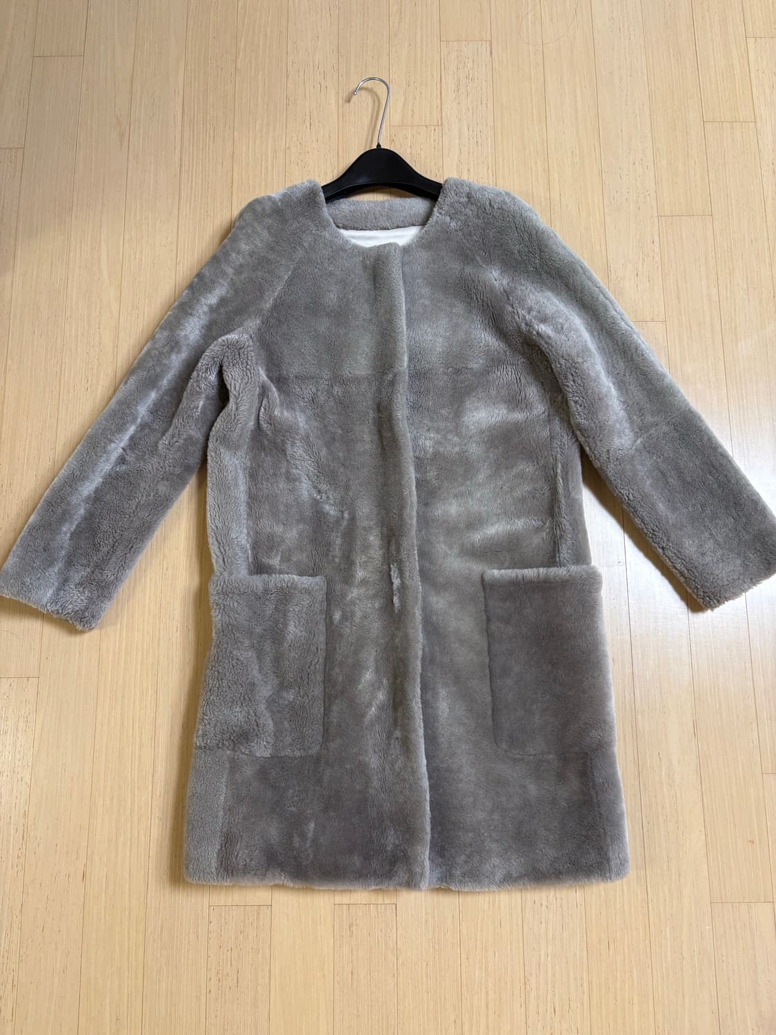 클럽모나코 양털 코트 상품이미지1