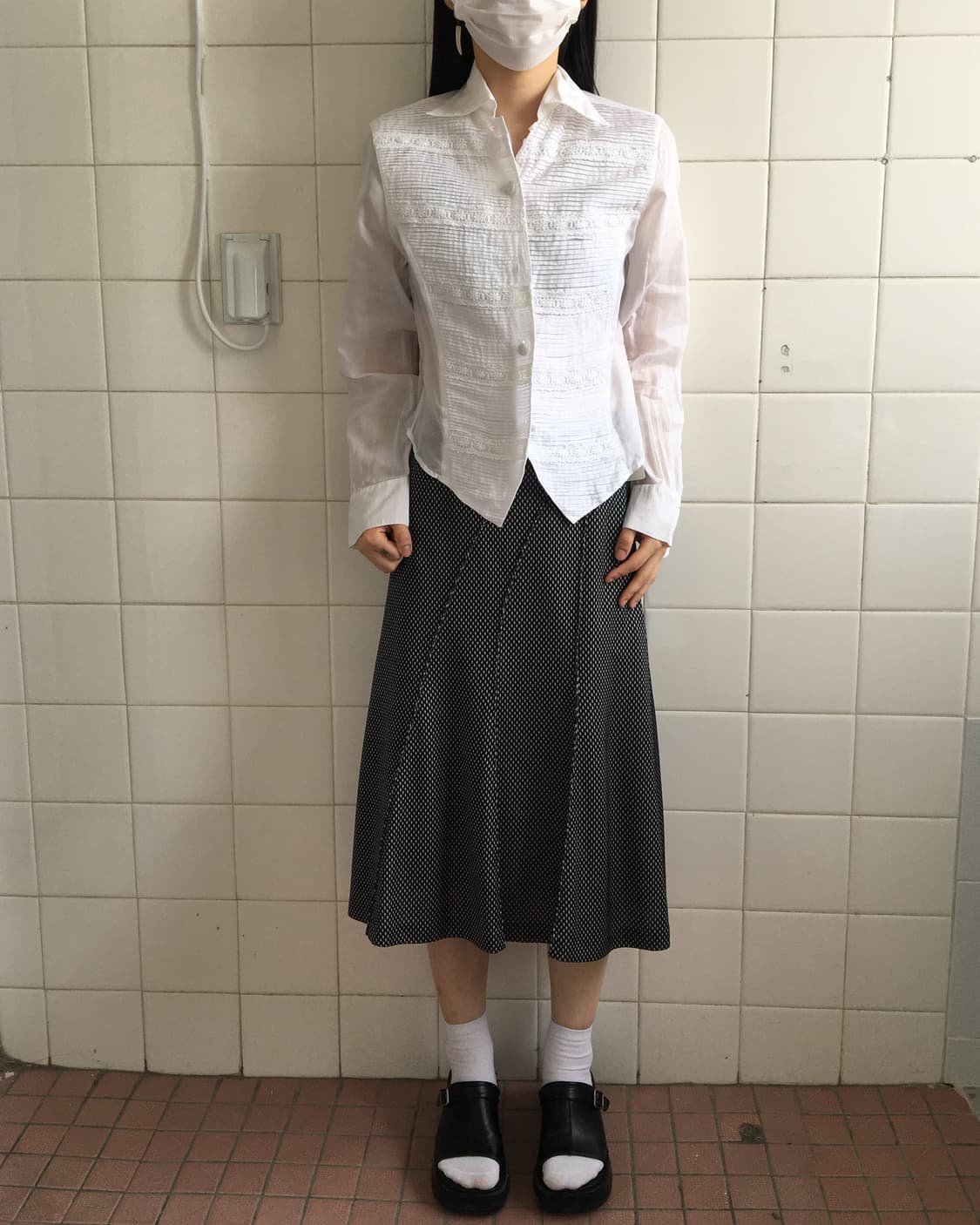 Line detail shirt 상품이미지1