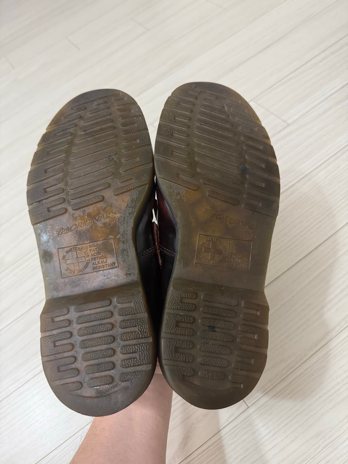 닥터마틴 아드리안 체리레드 260 상품이미지5