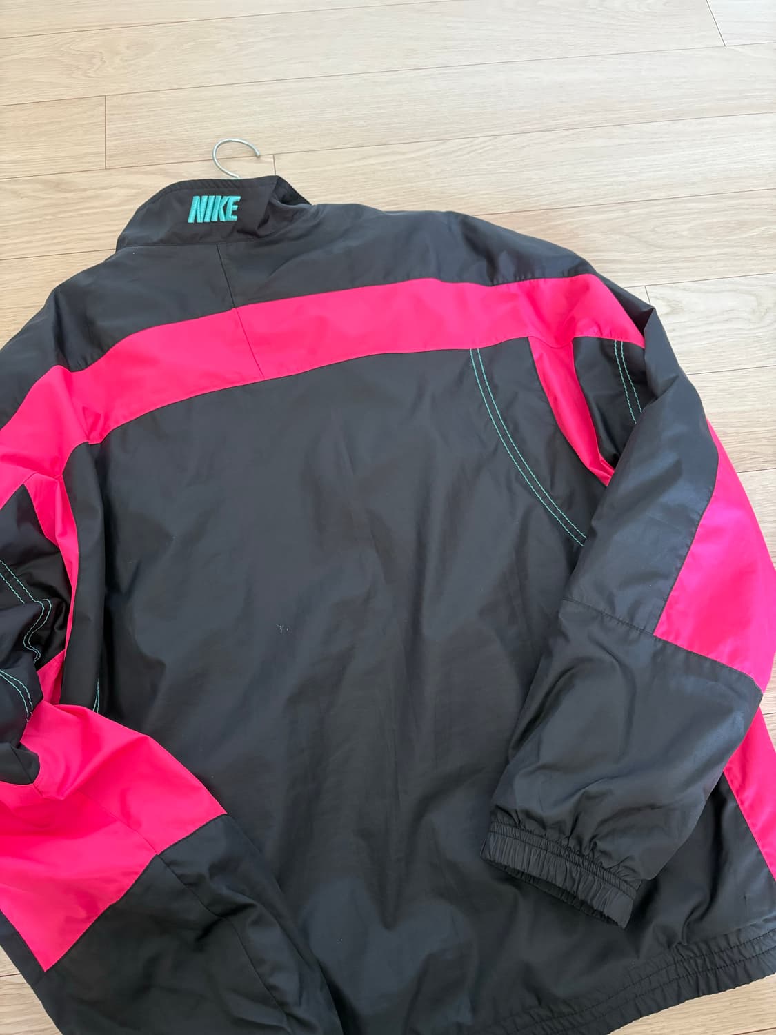 나이키 아트모스 트랙자켓 상품이미지3