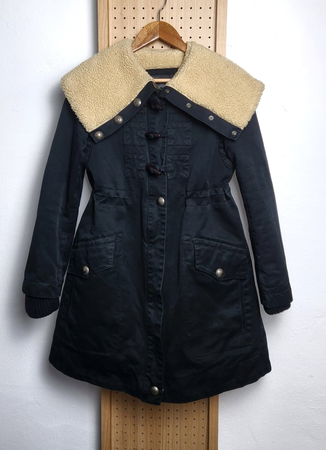 마크제이콥스 카라 코트 S 상품이미지1