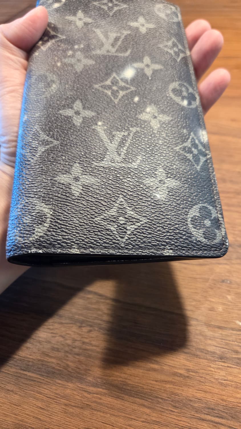 루이비통 갤럭시 장지갑팝니다. 상품이미지7